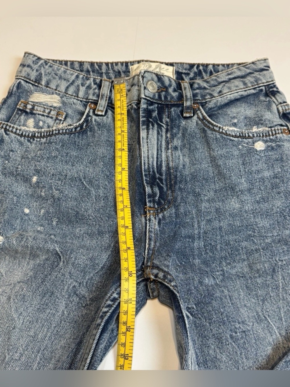Free People We‎ The Free High-rise Straight Leg Distressed Jeans Size 24 Blue - Picture 8 of 9